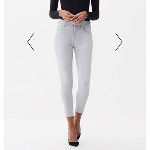 High waisted skinny jean
